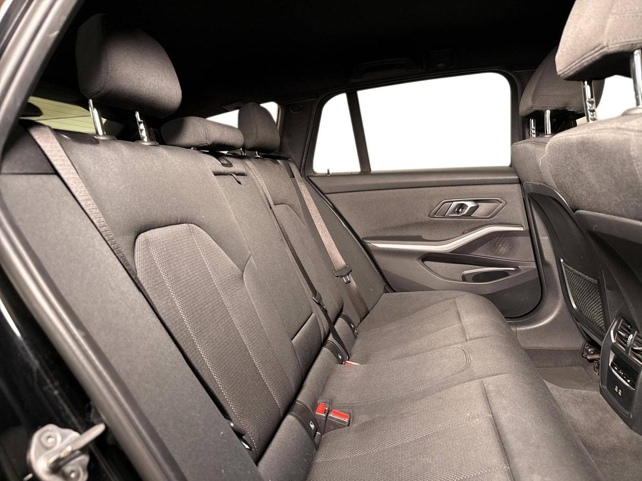 BMW Serie 3 316d Touring 48V Business Advantage