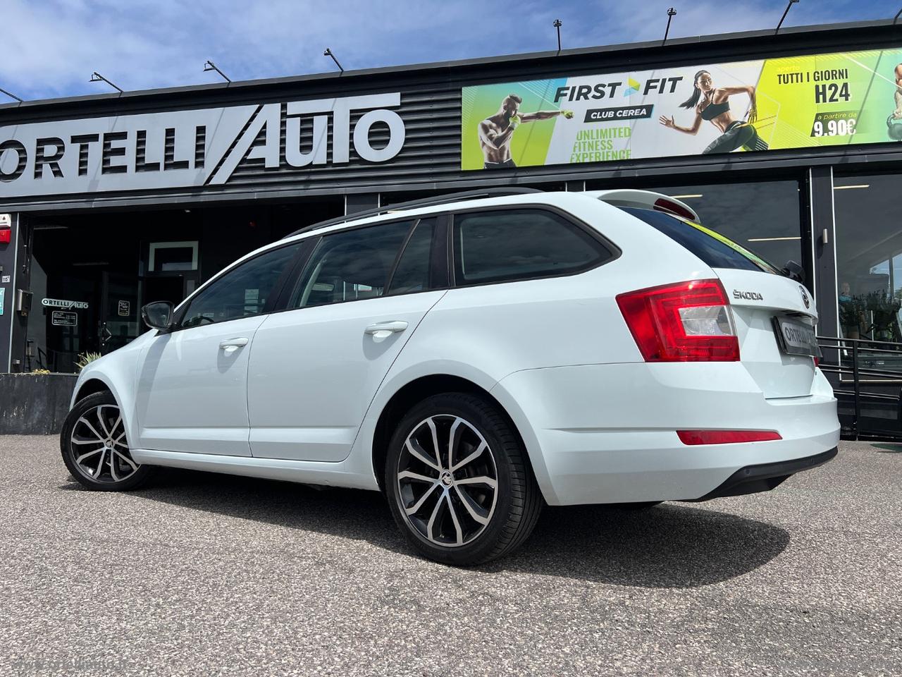 SKODA Octavia 1.4 TSI DSG Wagon Exec. G-Tec UNICO PROPRIETARIO