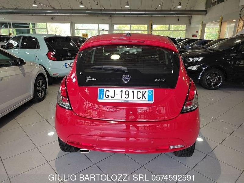 Lancia Ypsilon 1.0 FireFly 5 porte S&S Hybrid Gold