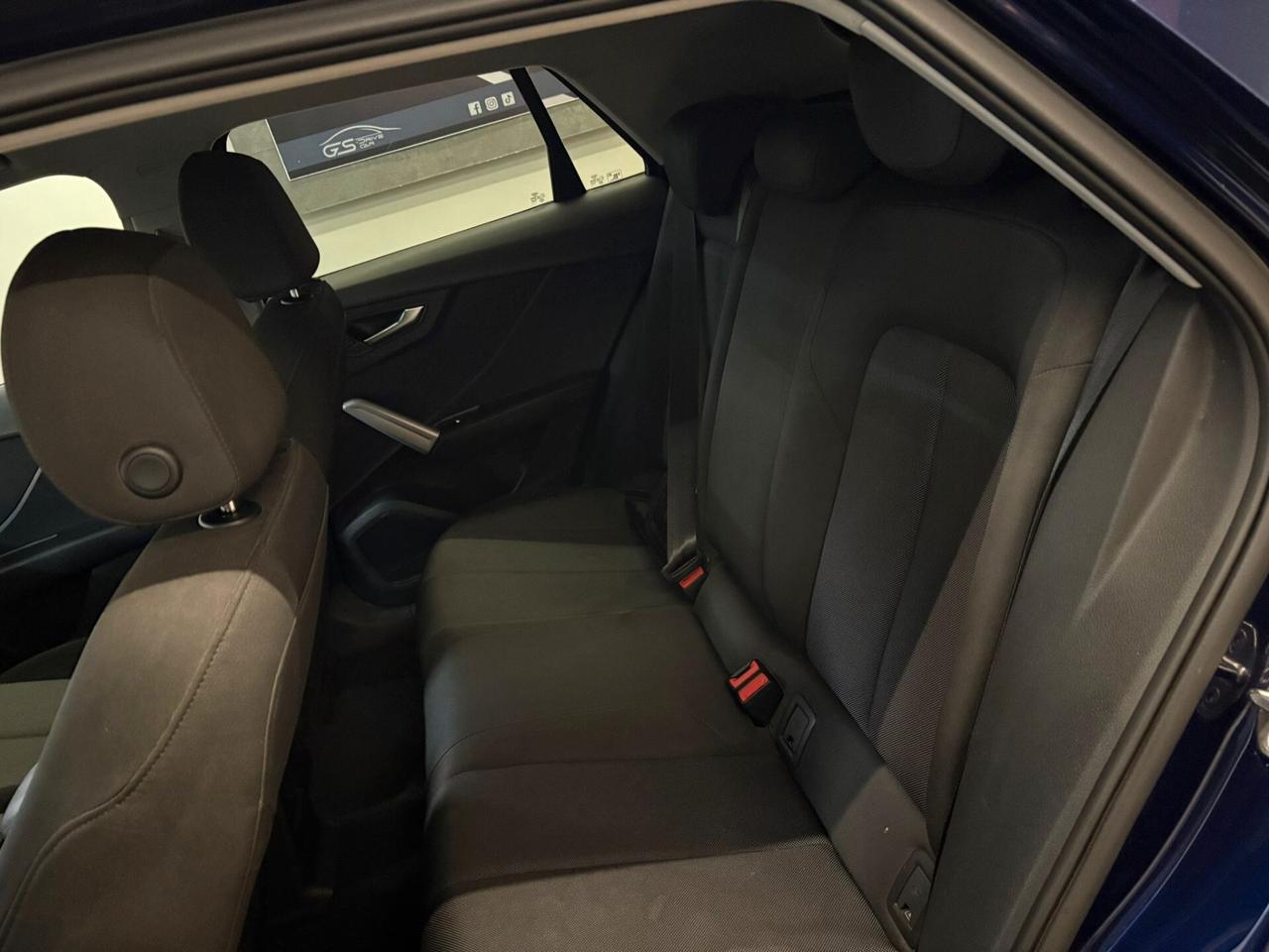 Audi Q2 30 TDI S tronic Identity Black