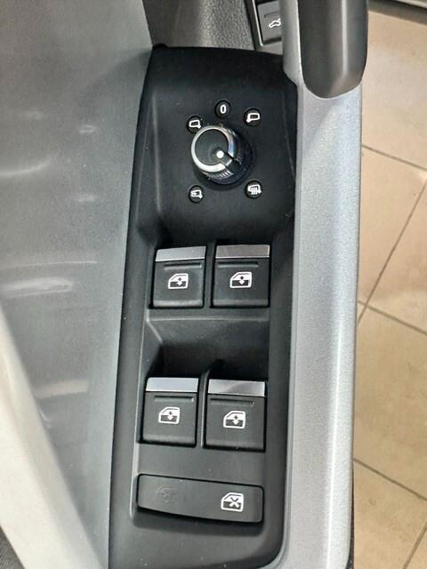 Audi Q3 SPB 35 TFSI S TRONIC LINE EDITION