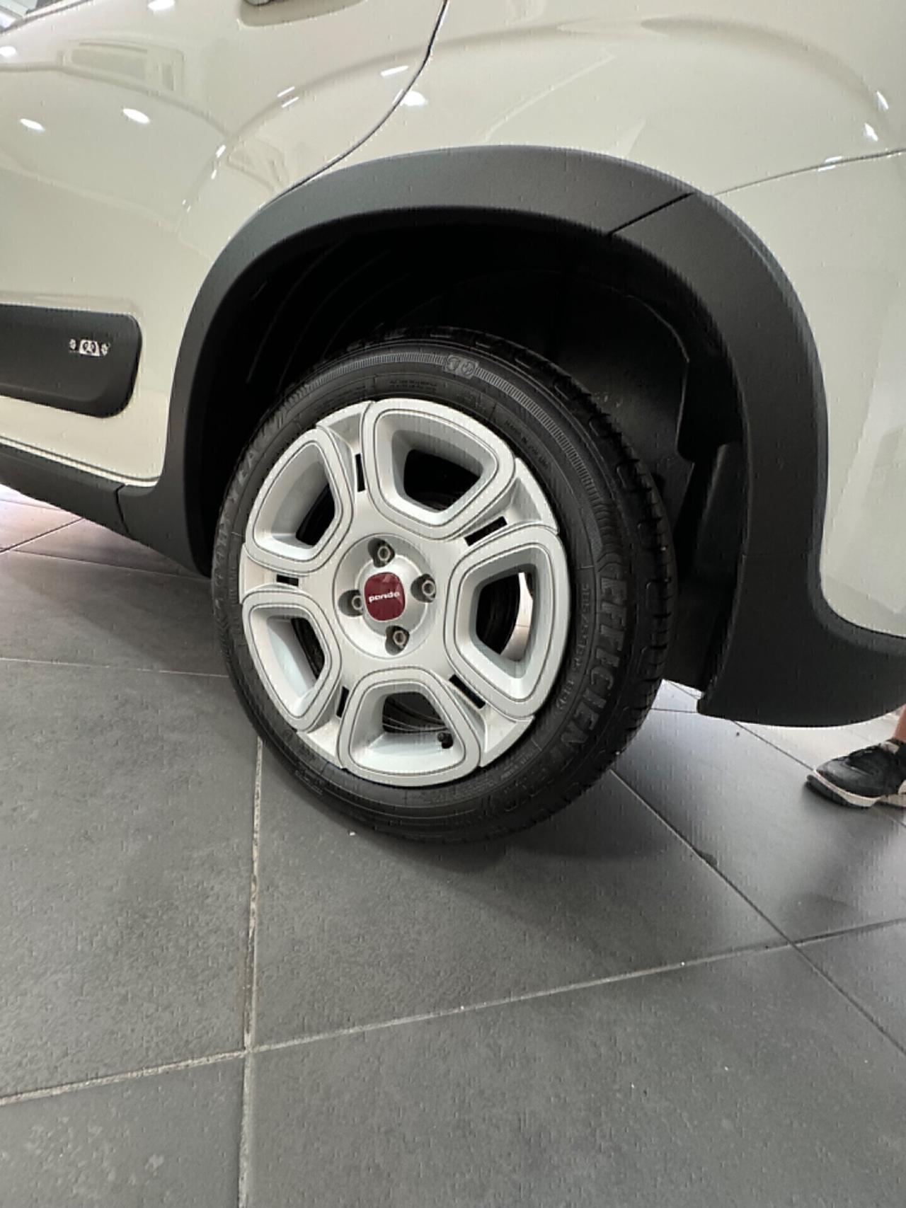 Fiat Panda 1.0 FireFly S&S Hybrid Red ADATTA PER NEOPATENTATI