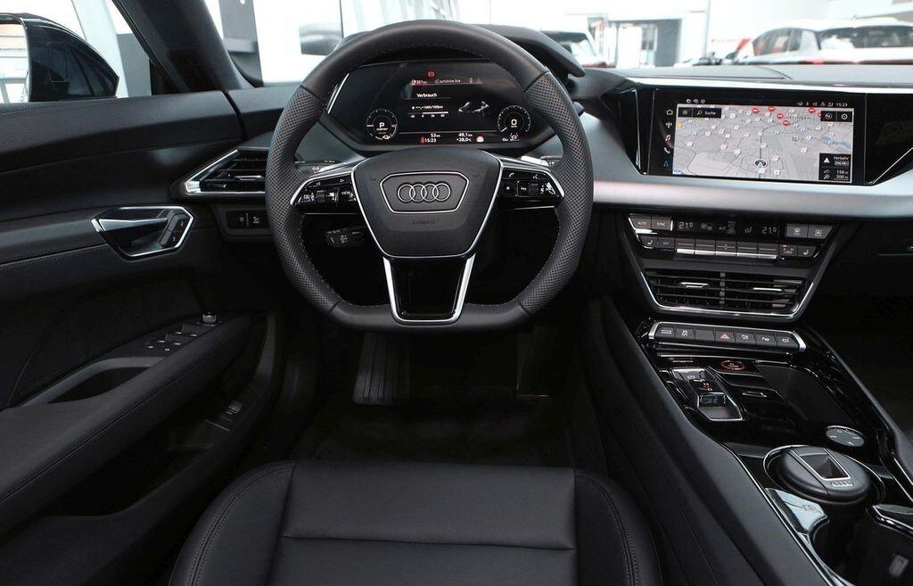 Audi E-tron GT TETTO PANORAME PRONTA CONSEGNA