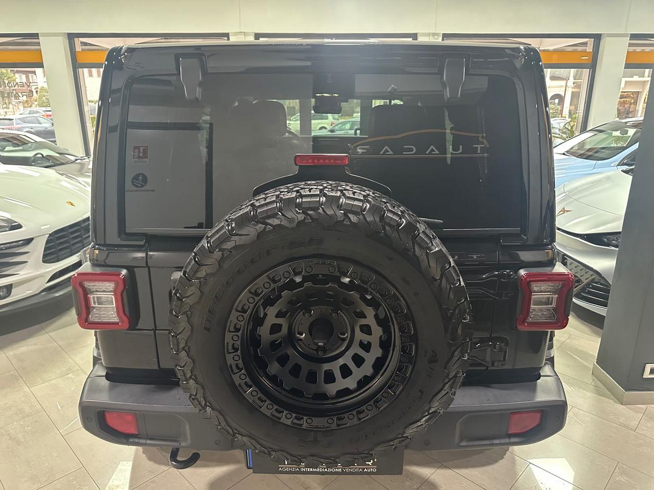 Jeep Wrangler Sahara 2.0 T-GDI #8974