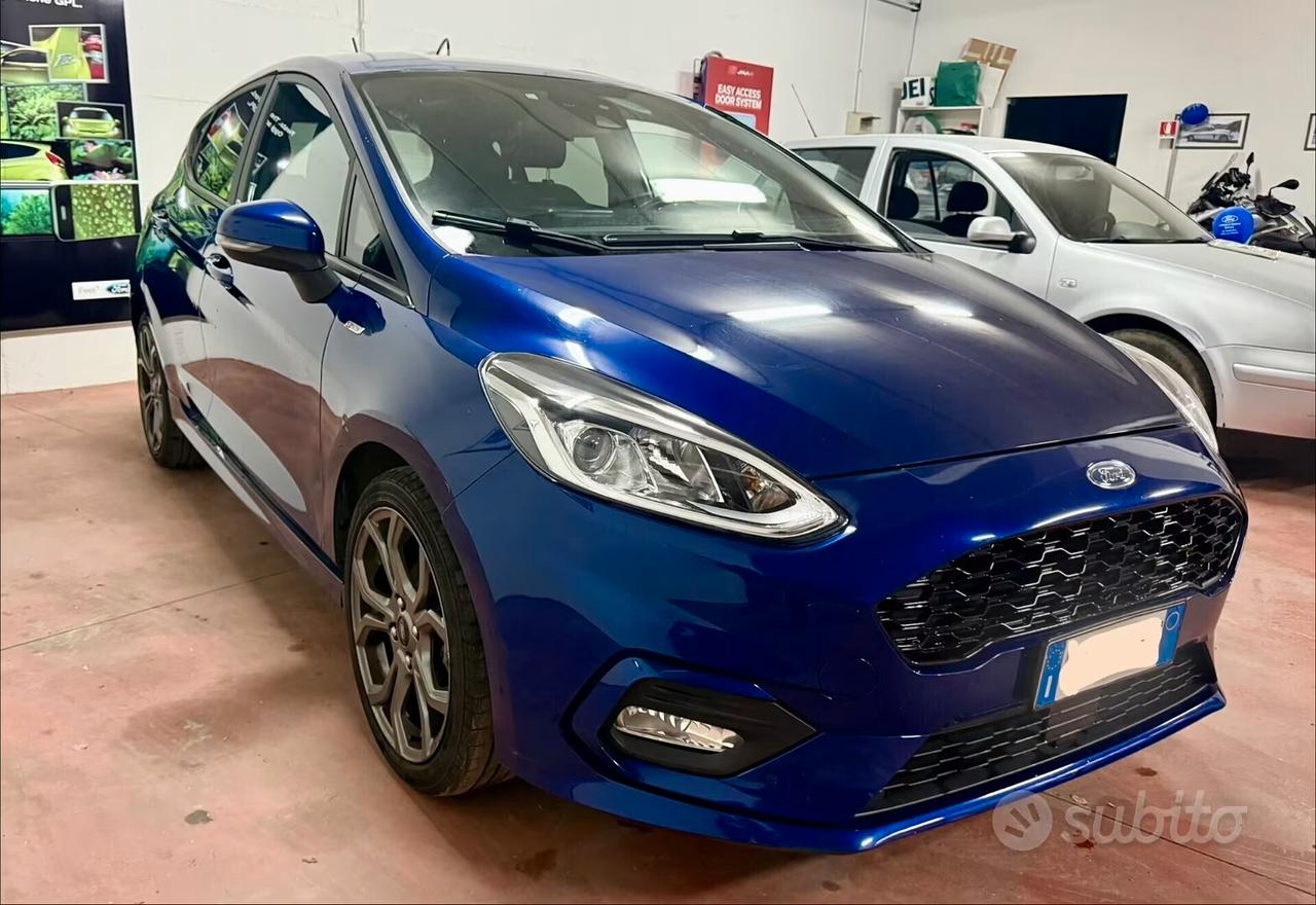 Ford Fiesta 1.5 TDCi 75CV 5 porte ST-Line