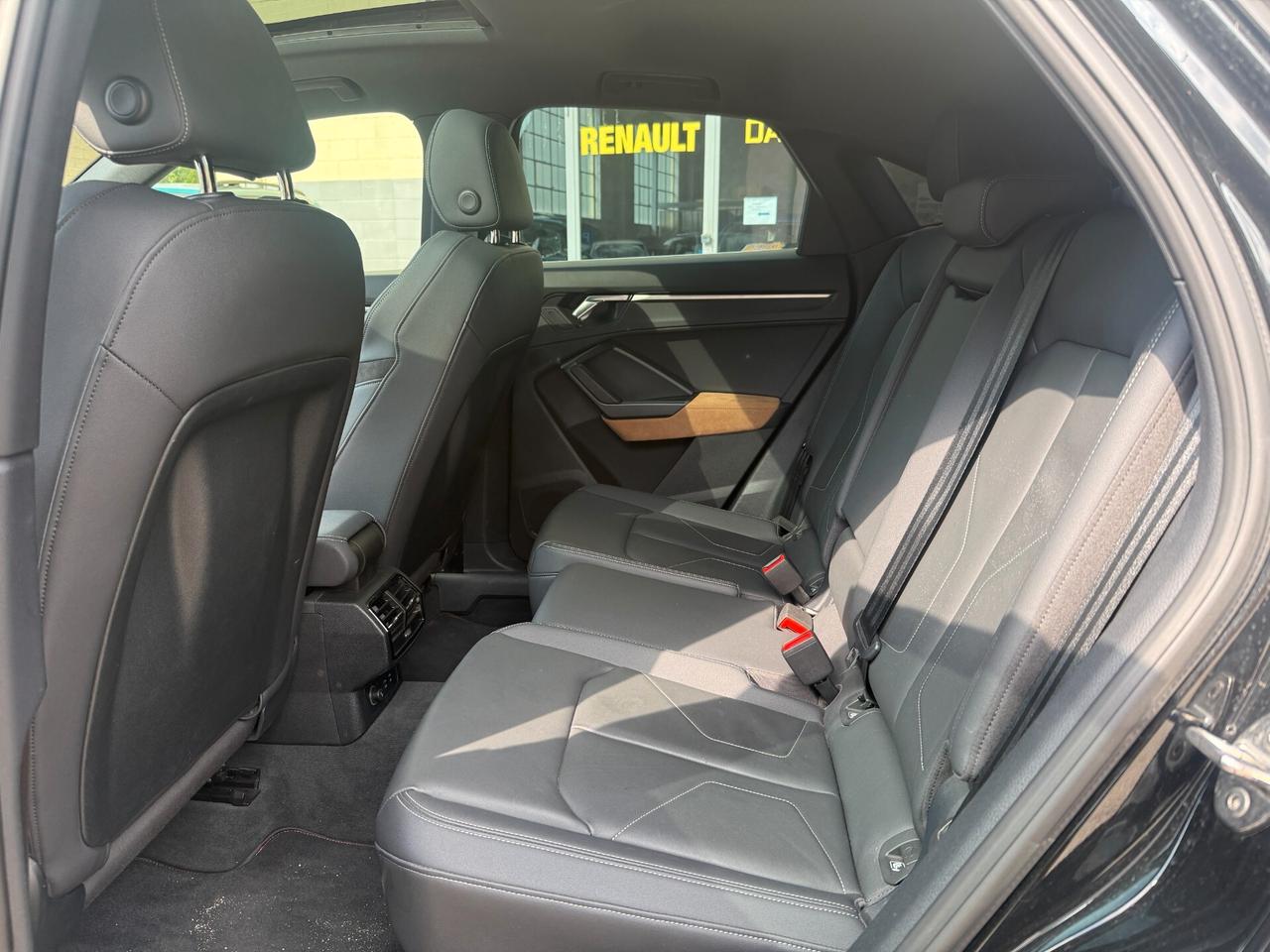 Audi Q3 45 TFSI e S tronic line edition