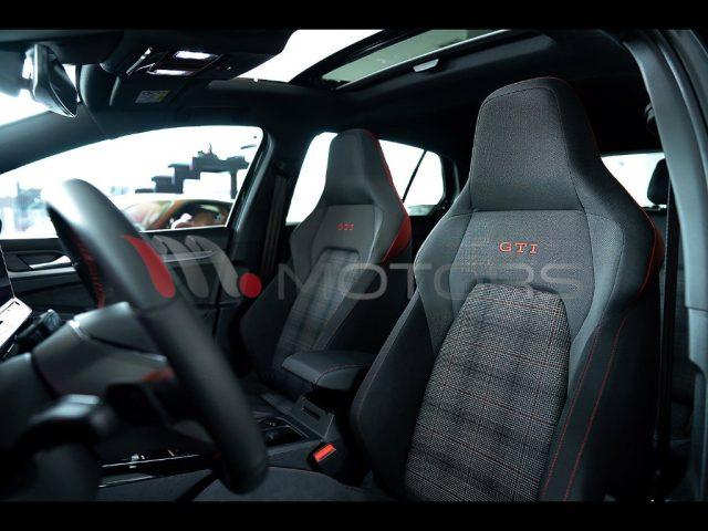 VOLKSWAGEN Golf 2.0 TSI GTI DSG