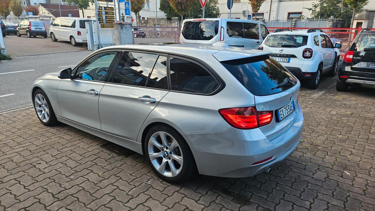 Bmw 320d Touring Modern PELLE-TETTO-NAVY-IMPECCABILE