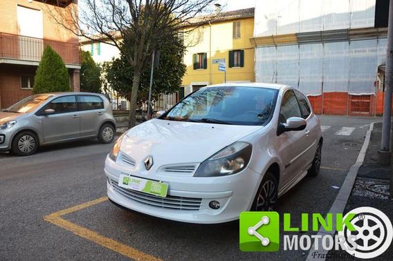 RENAULT Clio 1.2 16V 3 porte Dynamique