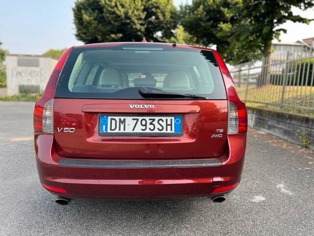 Volvo V50 2.5i turbo 20V cat AWD T5 Momentum Automatica