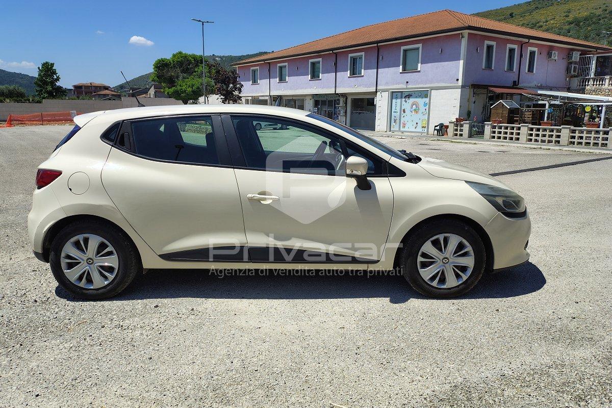 RENAULT Clio 1.2 75CV 5 porte Zen