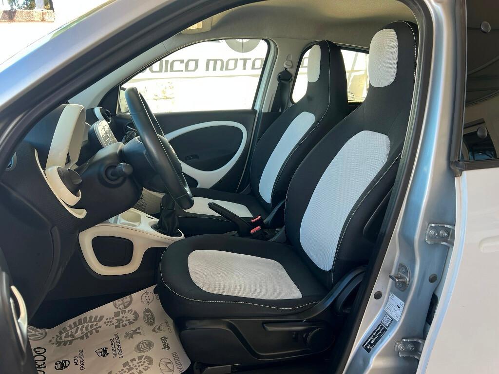 Smart Forfour 1.0 71 CV Passion - Bellissima!