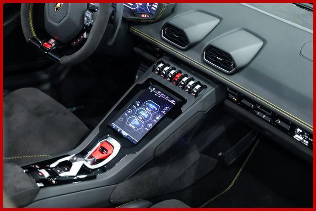 LAMBORGHINI Huracan Huracán 5.2 V10 EVO Spyder