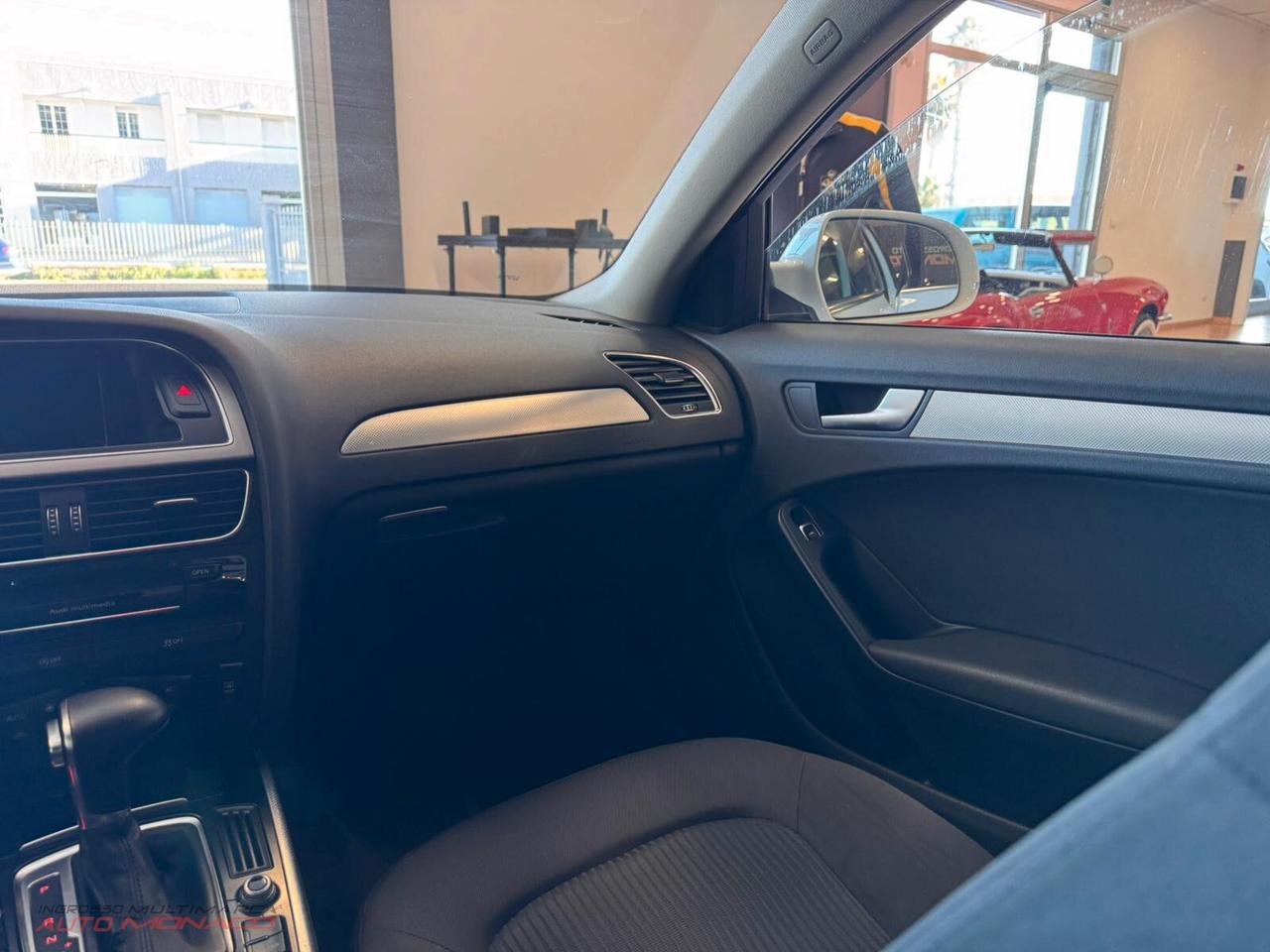 Audi A4 Avant 2.0 TDI 143CV 2012