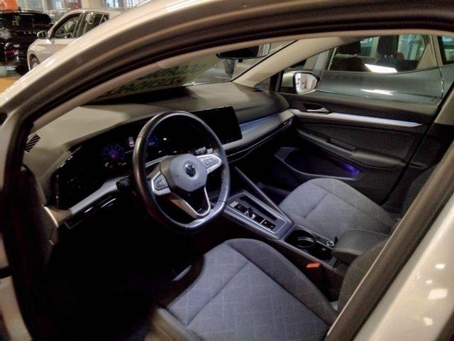 VOLKSWAGEN Golf 1.0 eTSI EVO Life DSG 17" MHEV C/GRIMALDI SP.DAY