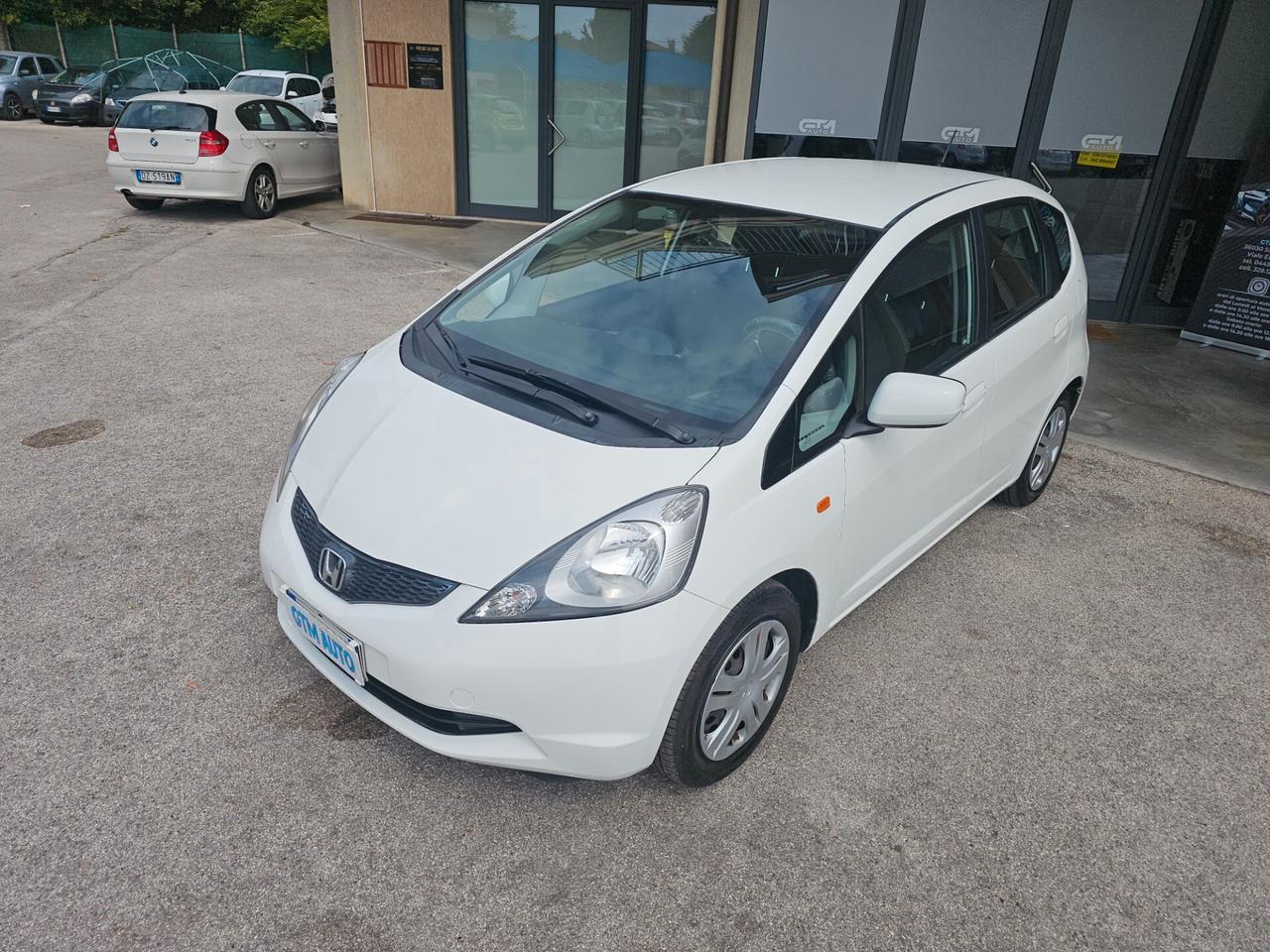 Honda Jazz 1.2 Benzina - Neopatentati