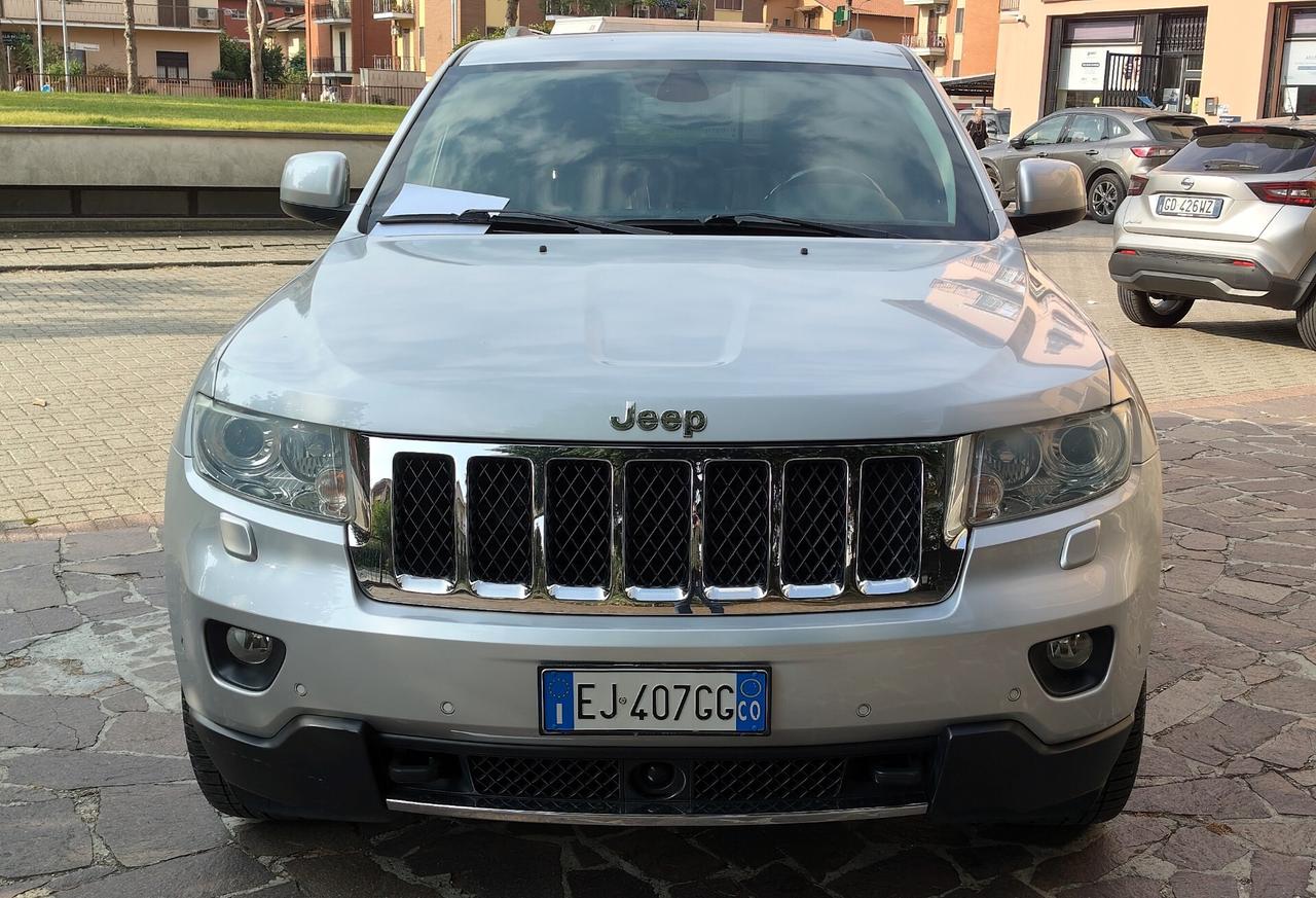 Jeep Grand Cherokee 3.0 CRD Overland + Gancio