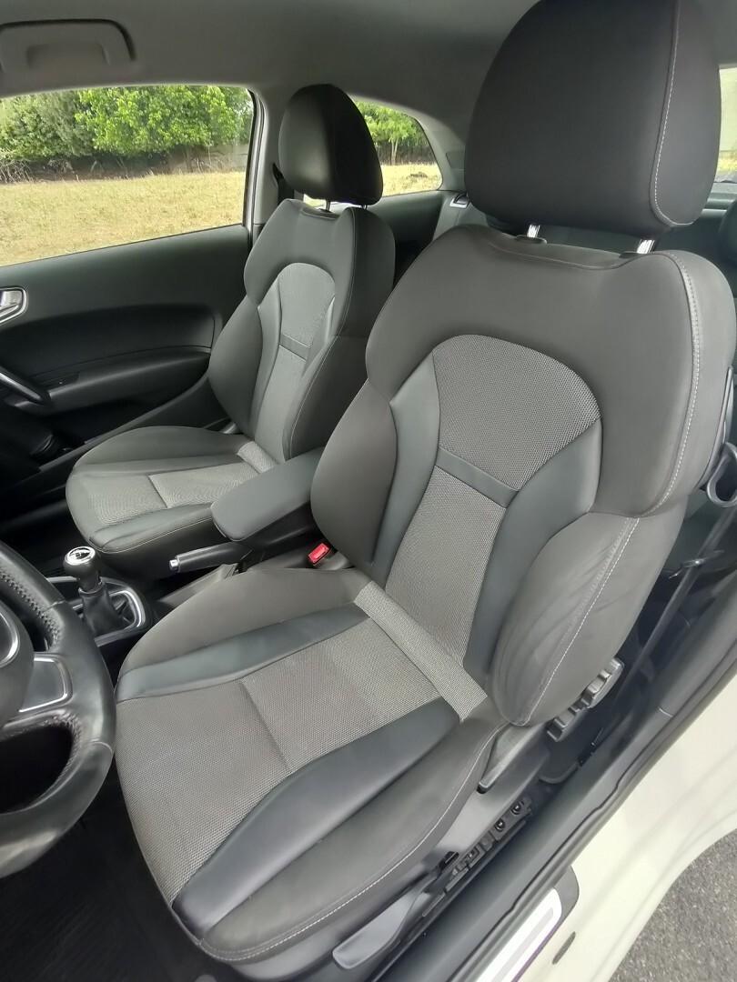AUDI A1 1.6 tdi Attraction c/clima 90cv
