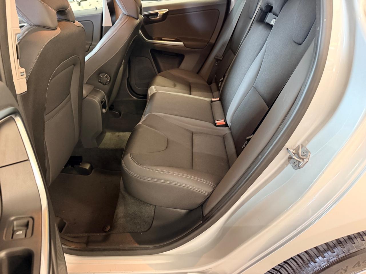 Volvo XC 60 XC60 D3 Geartronic Momentum