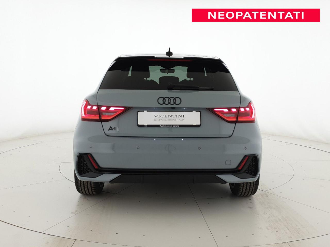 Sportback 30TFSI 116CV S tronic Identity Black