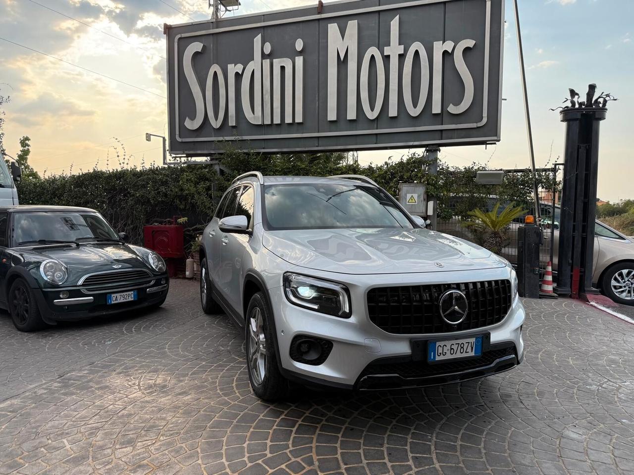 Mercedes-benz GLB 200 d Automatic Business