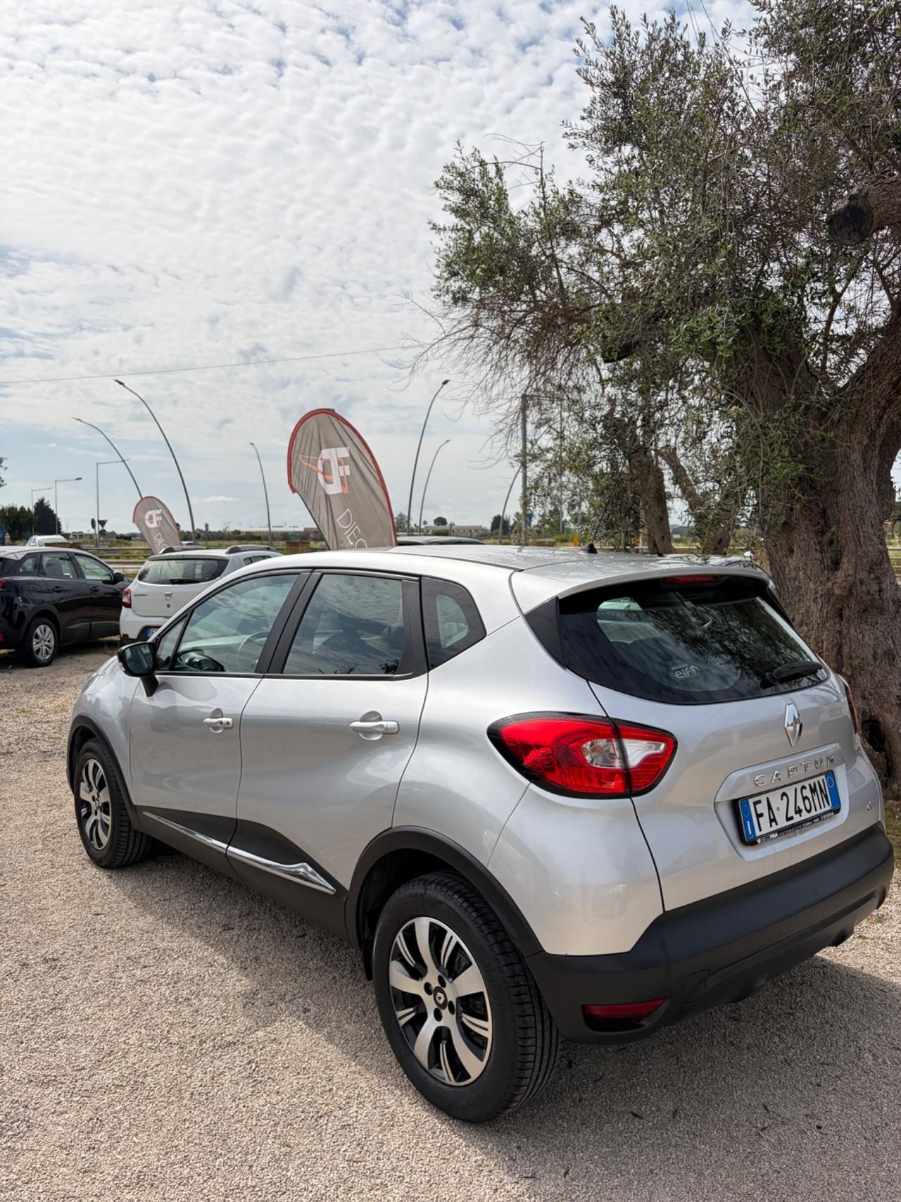 Renault Captur dCi 8V 90 CV Start&Stop Energy Intens km 106000 ufficiali!!