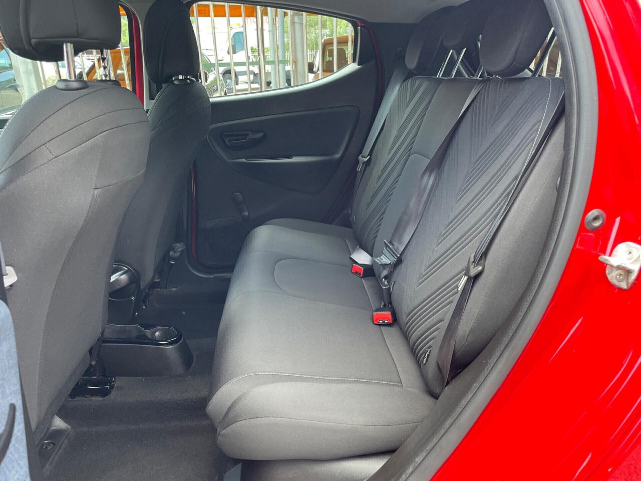 Lancia Ypsilon 1.0 FireFly 5 porte S&S Hybrid Ecochic Gold