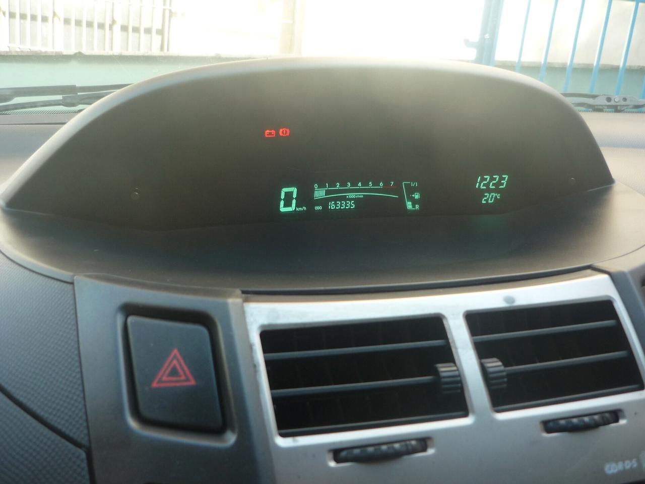 Toyota Yaris 1.0 5 porte Now
