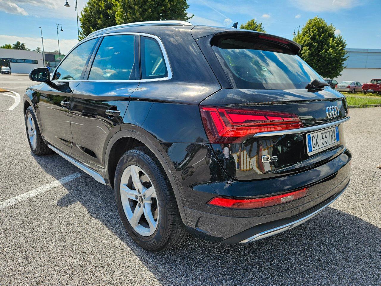 Audi Q5 35 2.0 tdi mhev 12V Business Advanced s-tronic