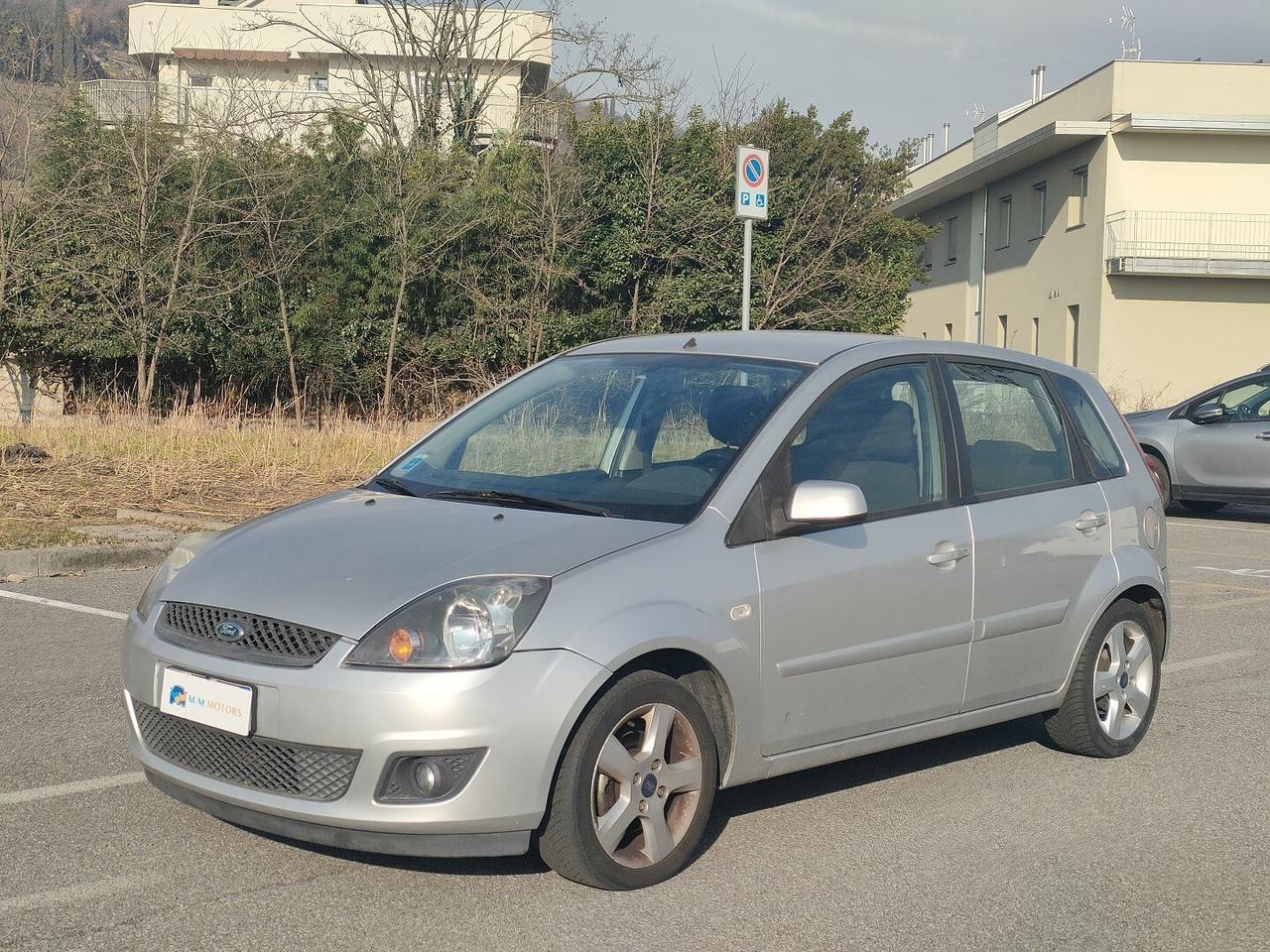 FORD Fiesta 5p 1.4 tdci Titanium