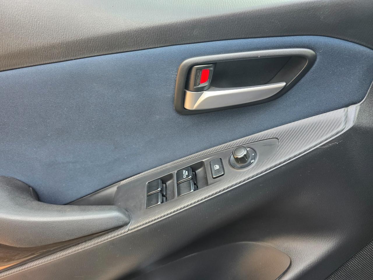 Mazda 2 Mazda2 1.5 Skyactiv-D 105 CV Evolve