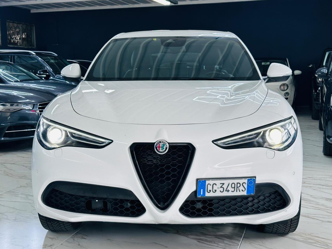 Alfa Romeo Stelvio 2.2 Turbodiesel 210 CV AT8 Q4 Veloce