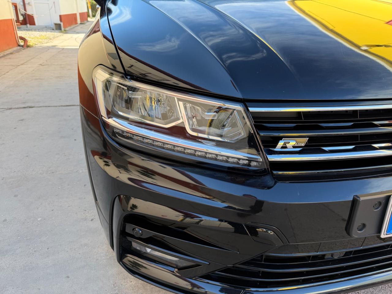 Volkswagen Tiguan 1.6 TDI R-Line - 2019