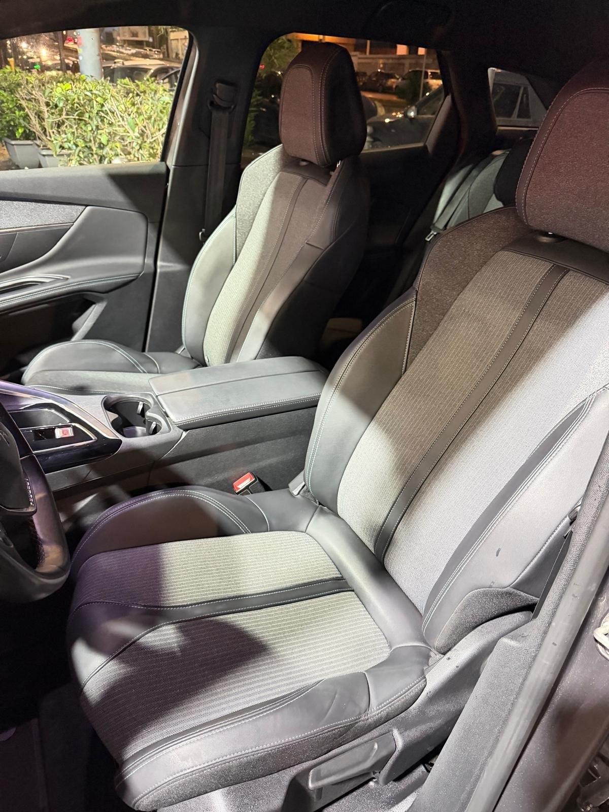 Peugeot 3008 BlueHDi 130 S&S EAT8 Allure Pack