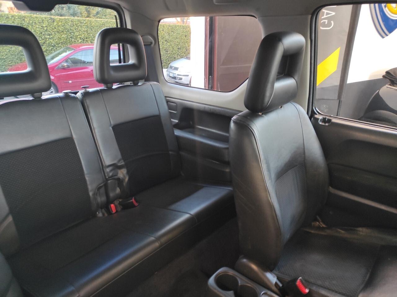 Suzuki Jimny 1.3i 16V cat 4WD JLX
