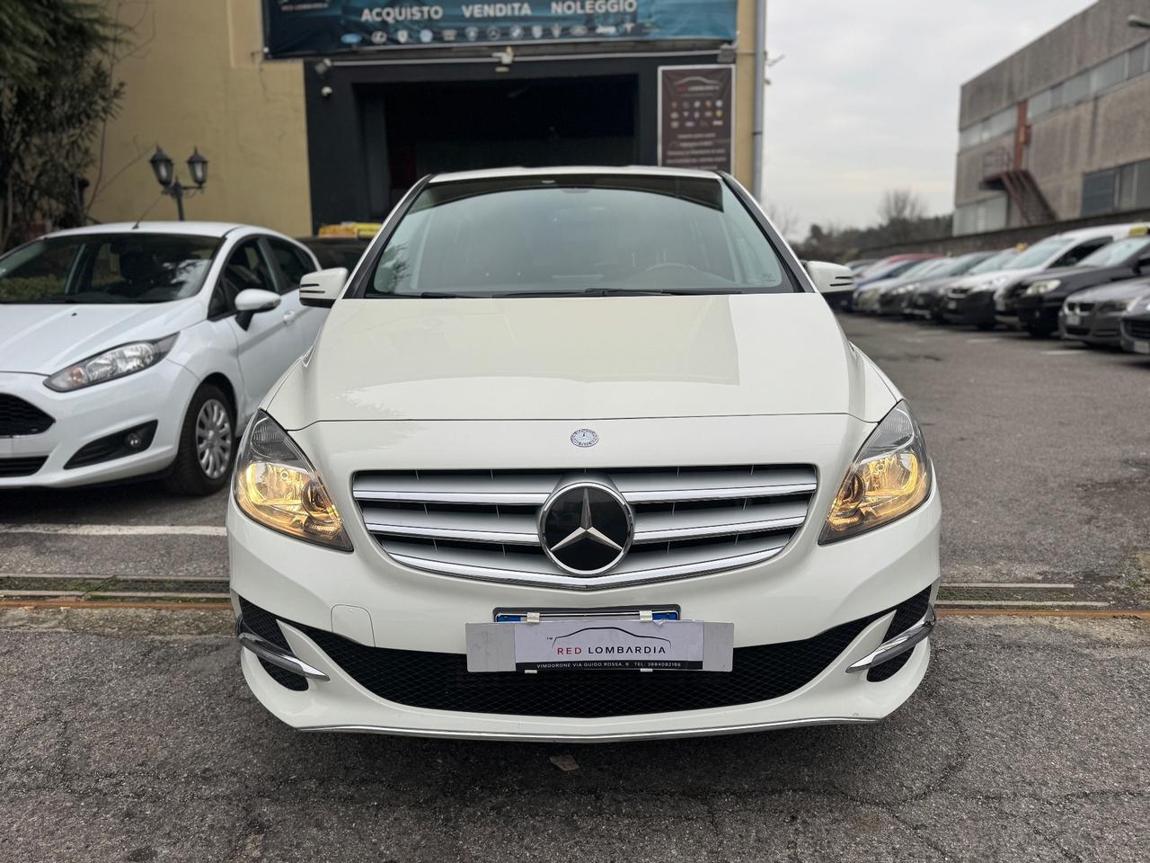 Mercedes-benz B 200 NGD Executive