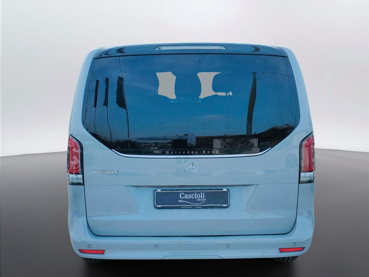 Mercedes-Benz Classe V 2024 Extralong - V Extralong 250 d Avantgarde auto