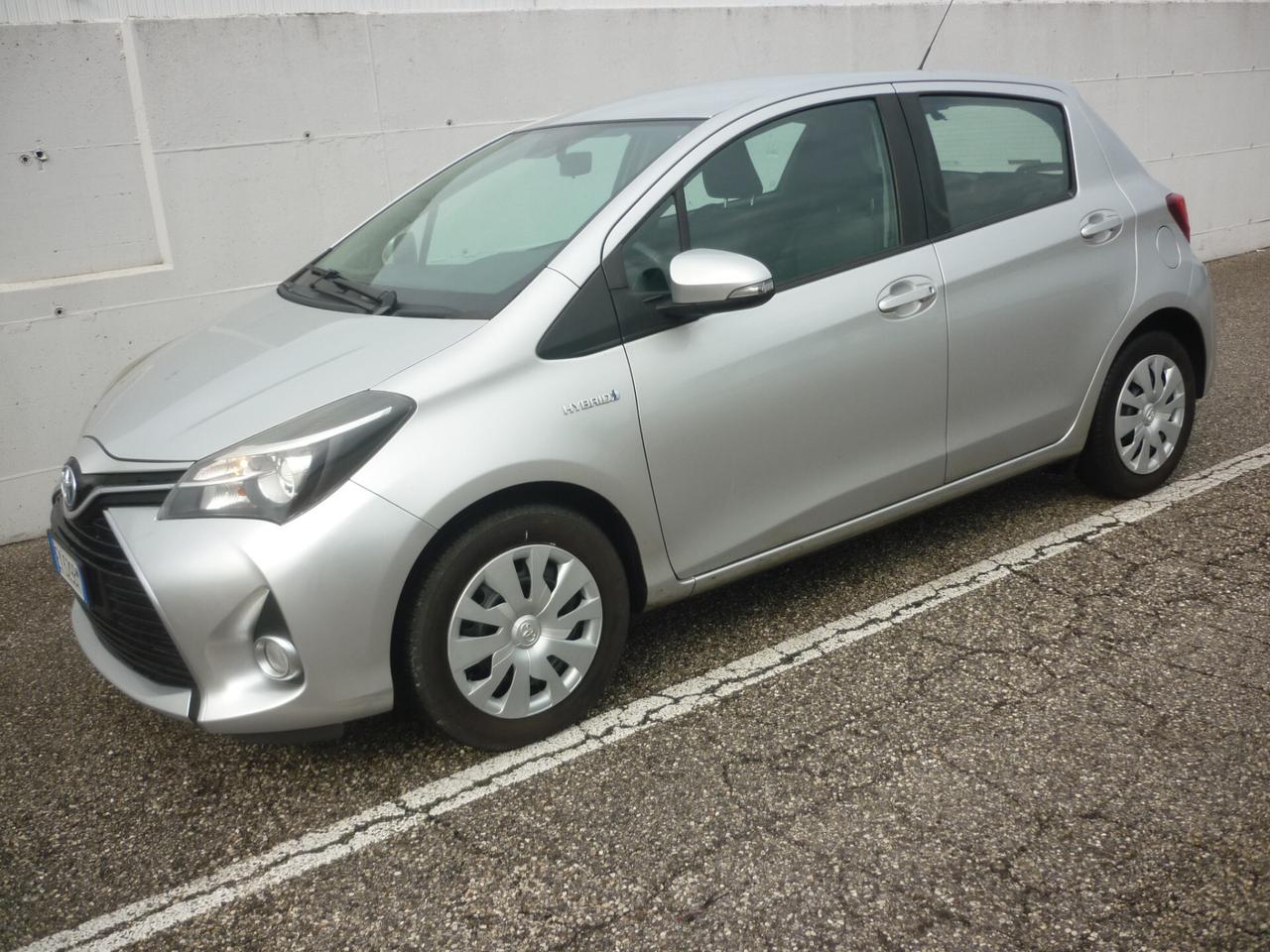 Toyota Yaris 1.5 Hybrid 5 porte Active