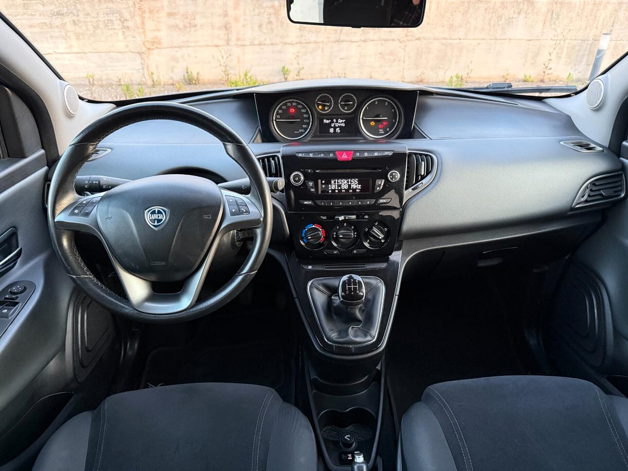 Lancia Ypsilon 1.3 MJT 75 CV Platinum Pochi Km
