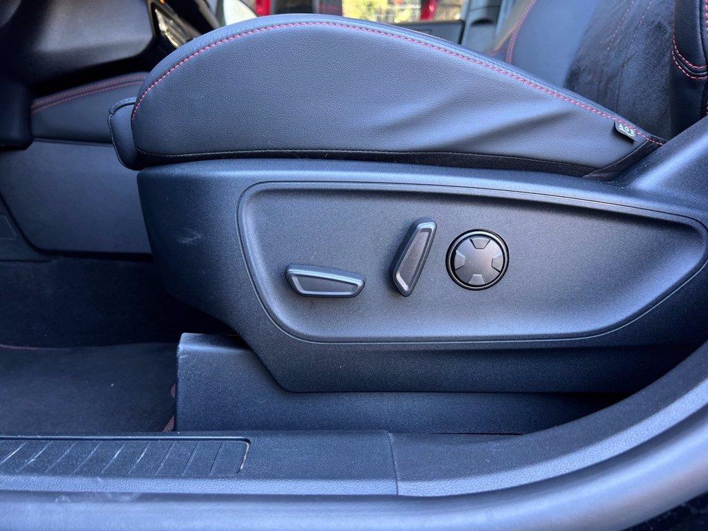 FORD Kuga 2.5 Plug In Hybrid 243 CV CVT 2WD ST-Line X del 2024