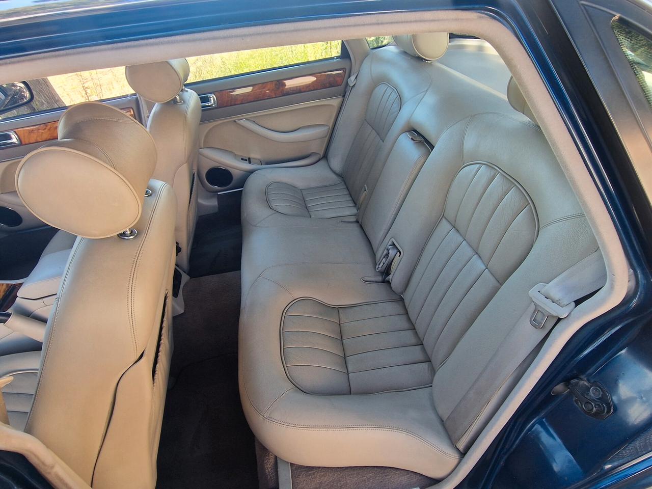 Jaguar XJ XJ6 3.2 Cambio Manuale - Book Service