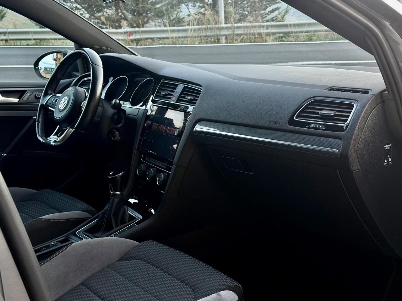 Volkswagen Golf 7.5 1.6 TDI 116CV R Line 2018