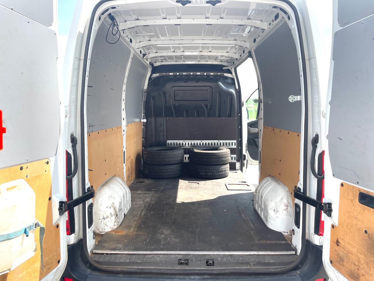 MASTER 2300 III VAN FV DCI 145 ENERGY