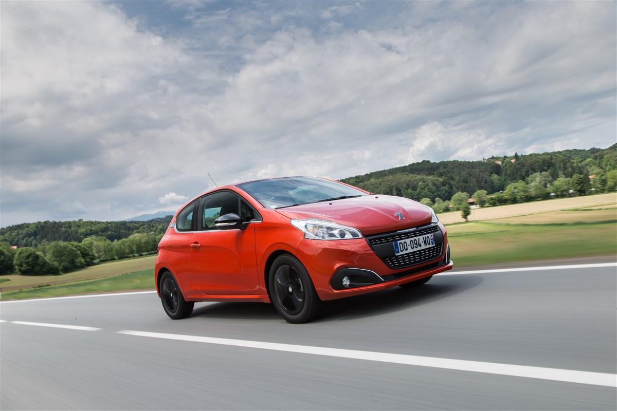 PEUGEOT 208 I 2015 - 208 5p 1.6 bluehdi Active 75cv
