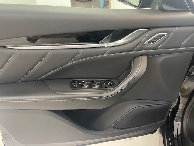 Maserati Levante V6 430 CV AWD Modena S
