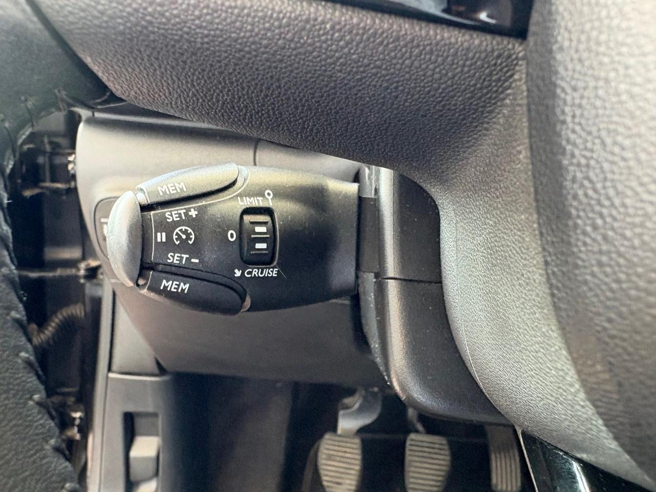 Citroen C3 Shine 1.6 Blue HDi 75 #12106