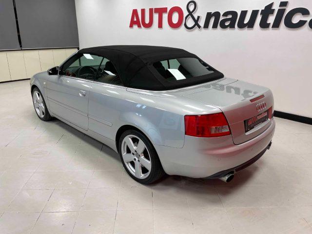 AUDI S4 CABRIO 4.2 V8 QUATTRO