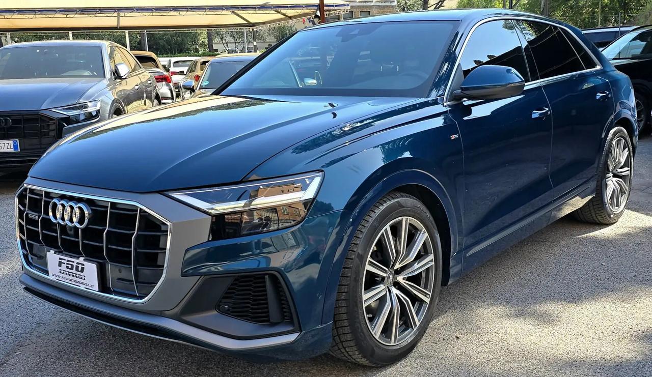 Audi Q8 50 3.0 tdi mhev Sport quattro tiptronic