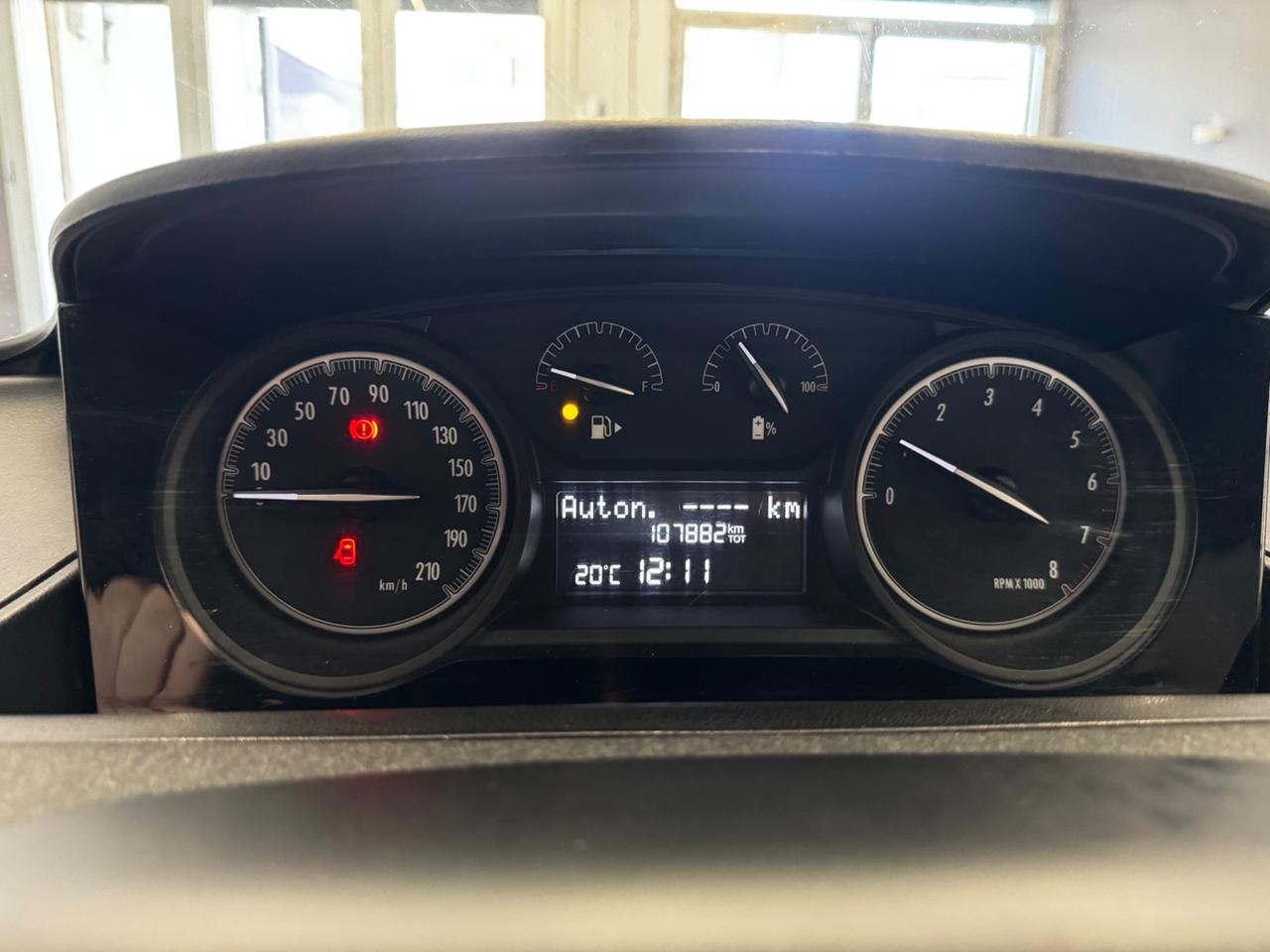 Lancia Ypsilon 1.0 FireFly 5 porte S&S Hybrid Ecochic Silver