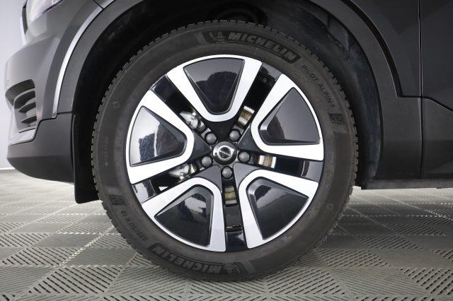 VOLVO XC40 XC40 T3 Geartronic Business Plus/Momentum Pro